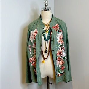 Linen printed shirt with vibrant flowers sz L